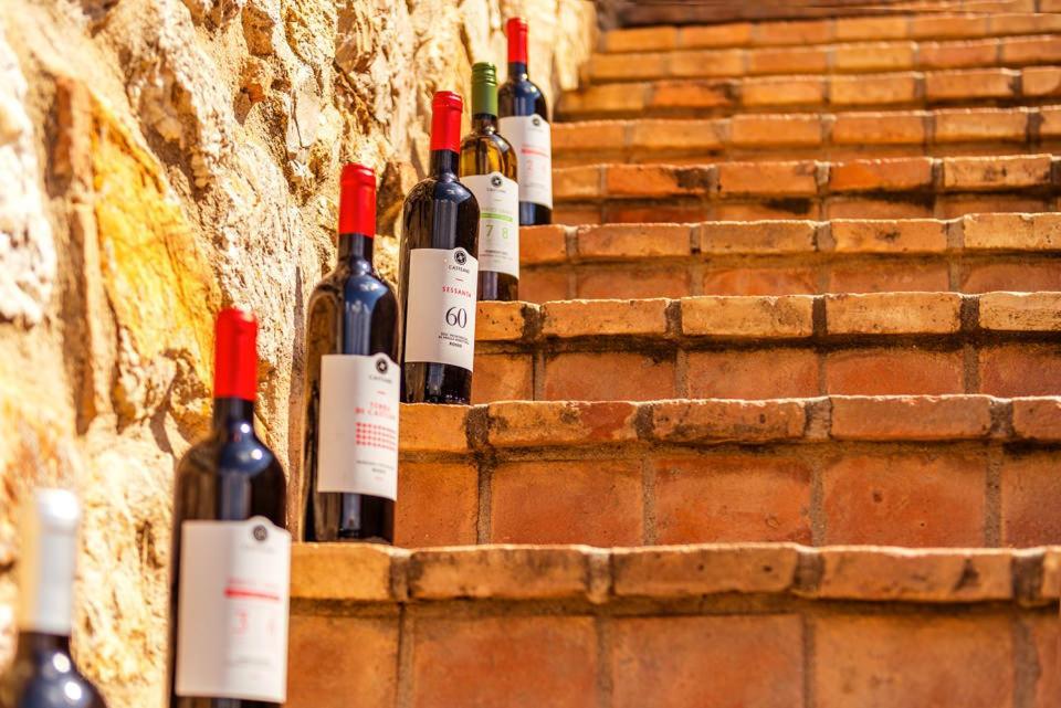 Agriturismo & Cantina Tenuta Casteani Ribolla 外观 照片